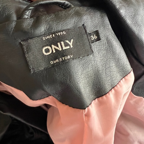 Only (ASOS) pleather jacket - Picture 6 of 8